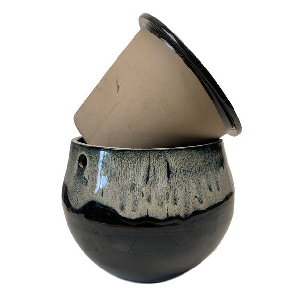 10" White Diamond Over Onyx Teardrop Self Watering Pot